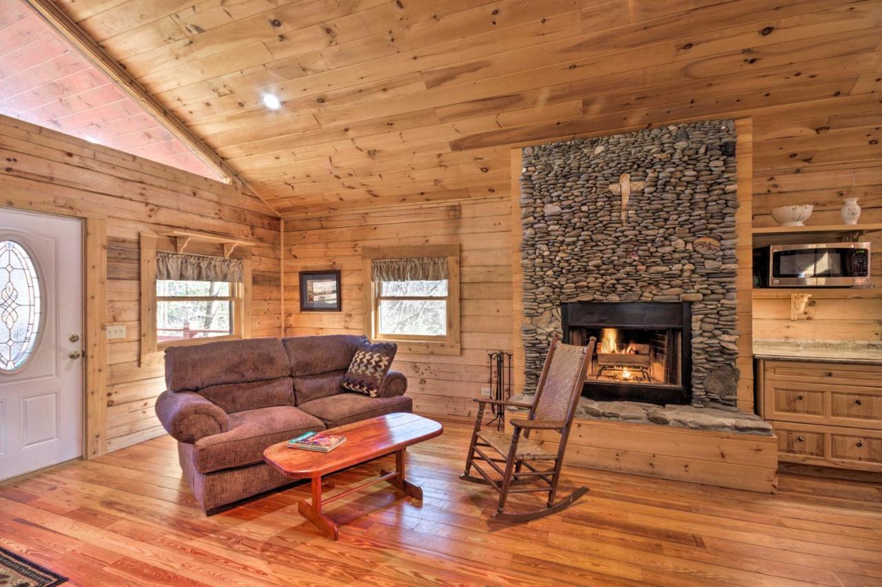 Bryson City Cabin With Wraparound Deck And Hot Tub Zewnętrze zdjęcie