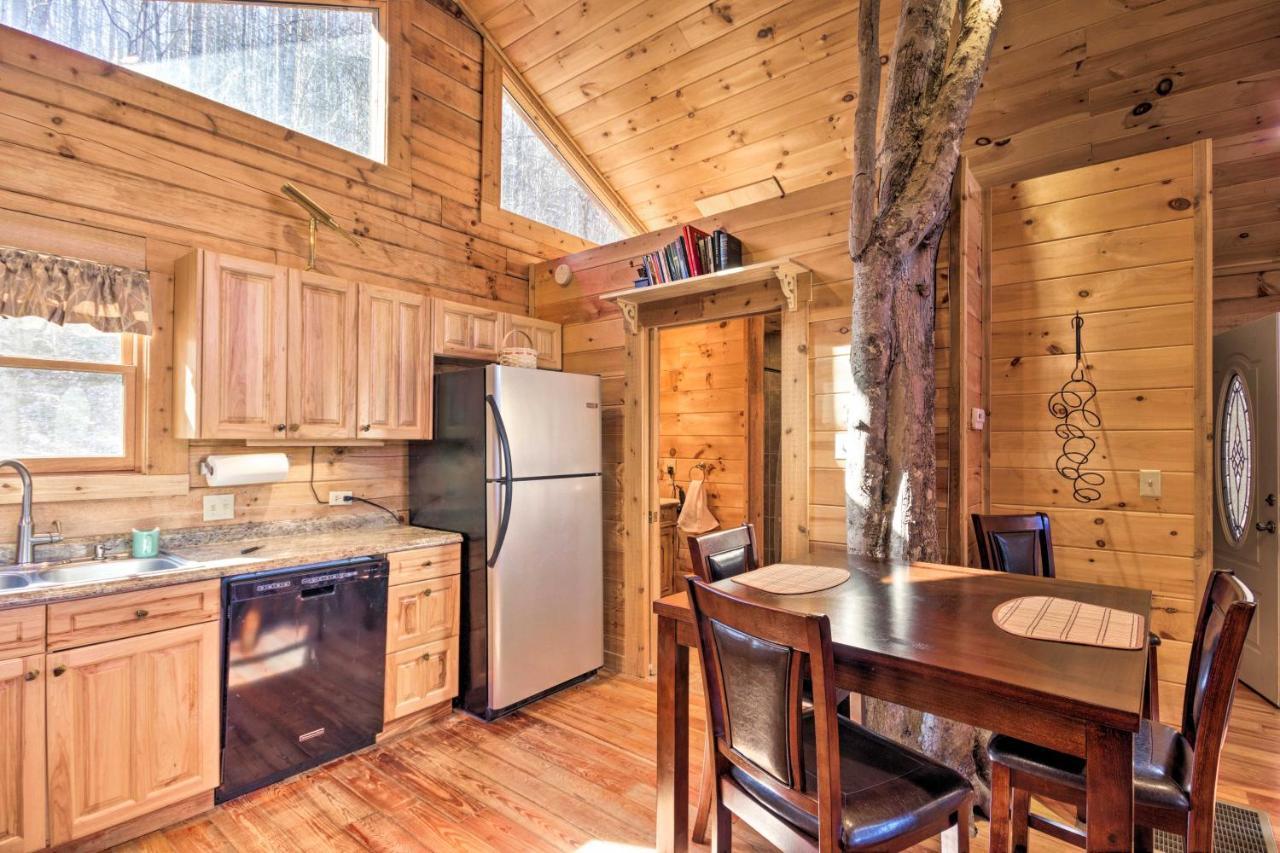 Bryson City Cabin With Wraparound Deck And Hot Tub Zewnętrze zdjęcie