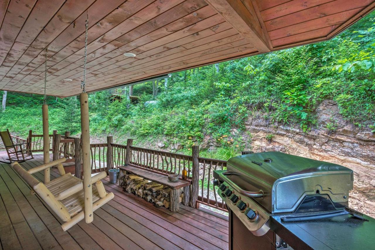 Bryson City Cabin With Wraparound Deck And Hot Tub Zewnętrze zdjęcie
